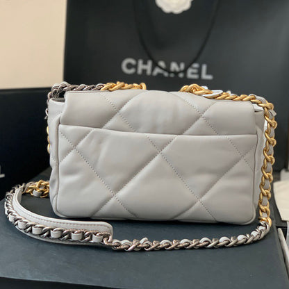 CHANEL 19 Handbag