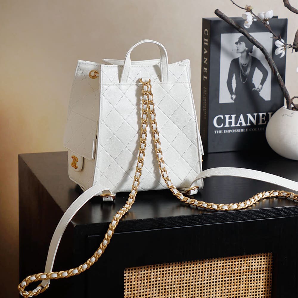 CHANEL 25 Medium Backpack(HIGH-END GRADE)