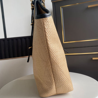 Chanel MAXI SHOPPING BAG(HIGH-END GRADE)