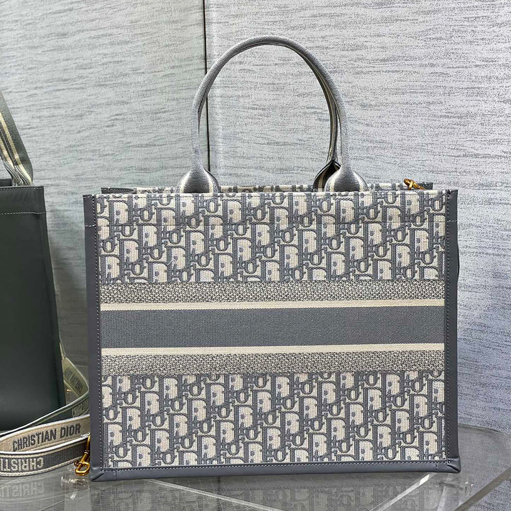 Dior Medium Dior Book Tote