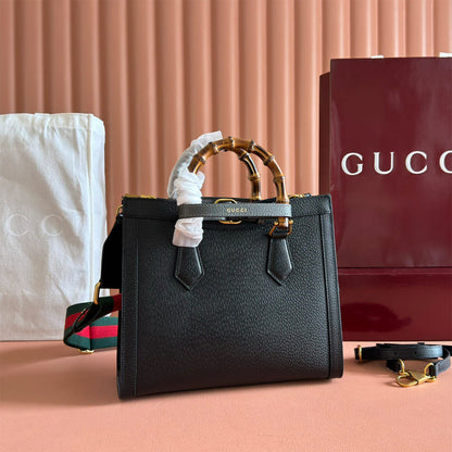 Gucci New Diana medium tote bag(HIGH-END GRADE)