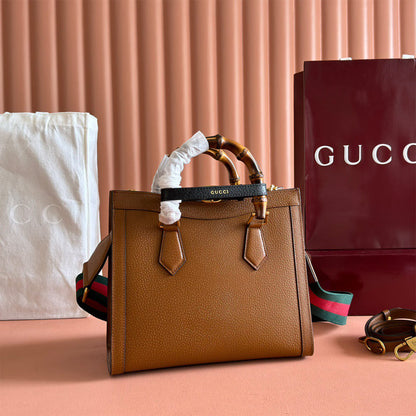 Gucci New Diana medium tote bag(HIGH-END GRADE)