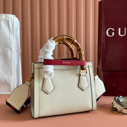 Gucci New Diana small tote bag(HIGH-END GRADE)