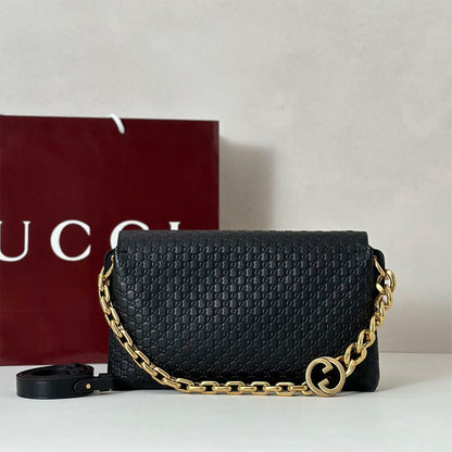 Gucci Medium shoulder bag with chain(HIGH-END GRADE)