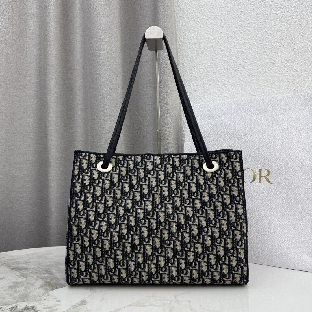 Dior medium shopping bag(HIGH-END GRADE)