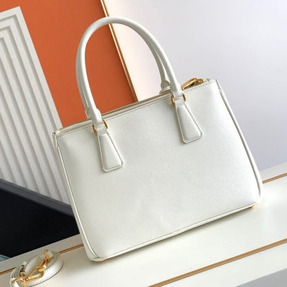 Medium Prada Galleria Saffiano leather bag
