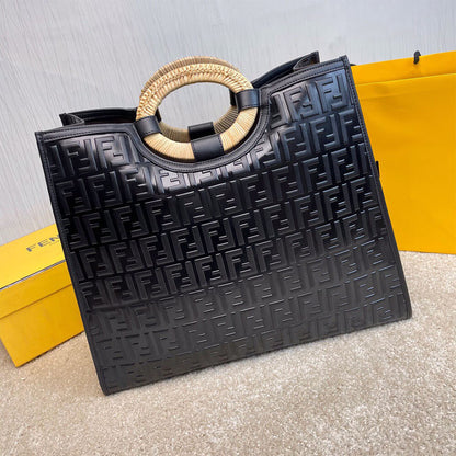 Fendi Medium Runaway Shopper Bag