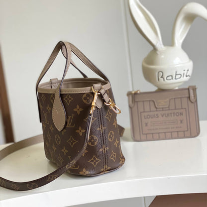 LV Neverfull Bandouliere Inside Out BB