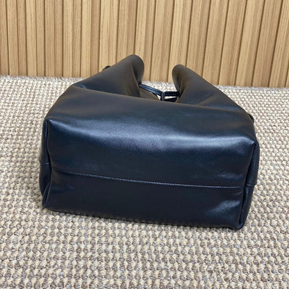 YSL PARIS VII pochon in lambskin