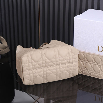 MEDIUM DIOR TOUJOURS BAG(HIGH-END Grade)