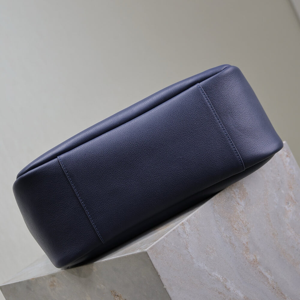 YSL LE 5 ?? 7 supple LARGE
