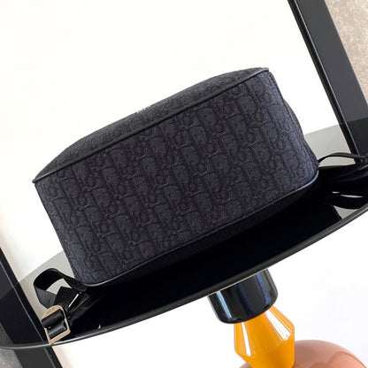 Dior 8 Roll Top Backpack(high-end grade)