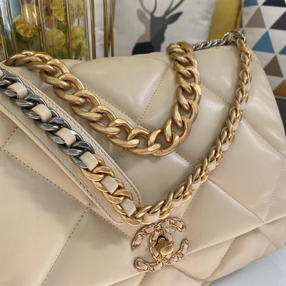 CHANEL 19 Maxi Handbag(HIGH-END GRADE)