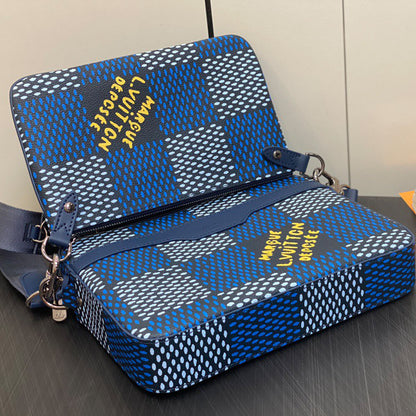 LV rio Messenger Bag