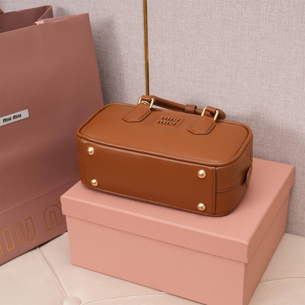 MIUMIU Medium Arcadie Leather Bag(HIGH-END GRADE)