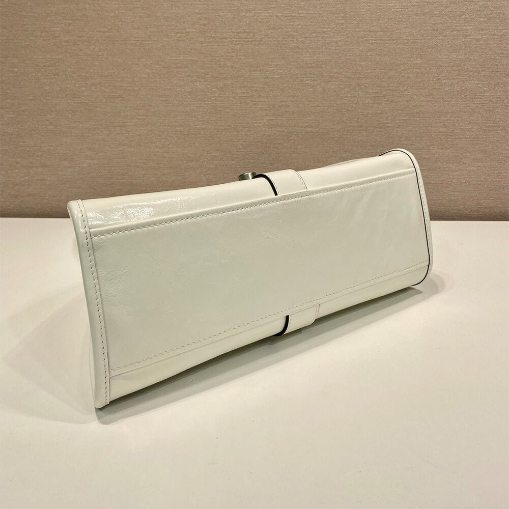Prada Medium leather tote bag(high-end grade)
