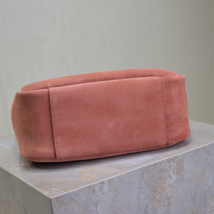 YSL le 5 a 7 supple small suede