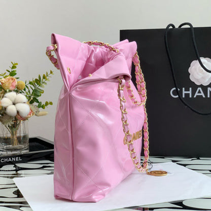 CHANEL 22 SMALL HANDBAG