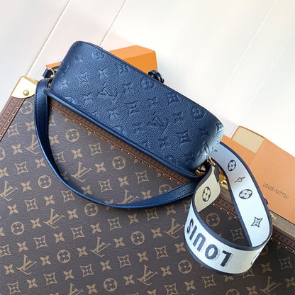 LV Diane