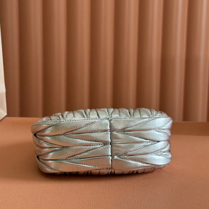 Mini Wander matelass?? nappa leather hobo bag(high-end grade)