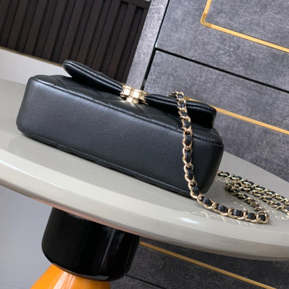 Chanel Clutch with Chain(HIGH-END GRADE)