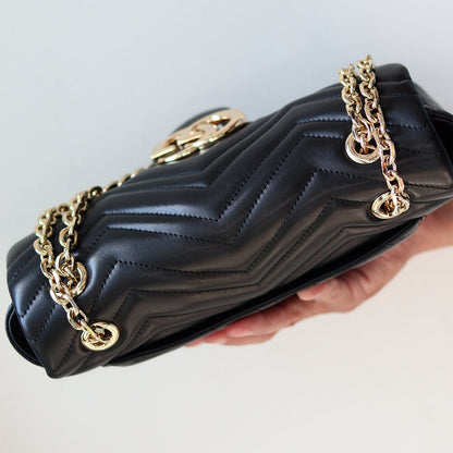 NEW GG Marmont medium shoulder bag