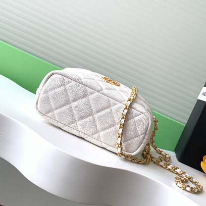 CHANEL Classic Hobo with Chain(High-end Grade)
