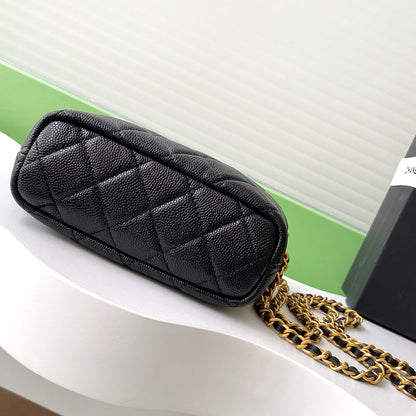 CHANEL Classic Hobo with Chain(High-end Grade)