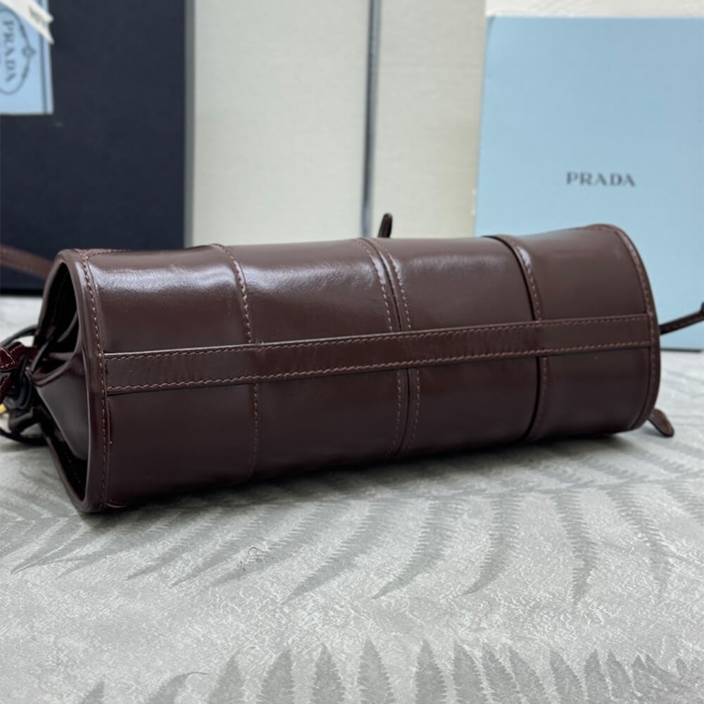 Prada Bonnie small leather shoulder bag(HIGH-END GRADE)