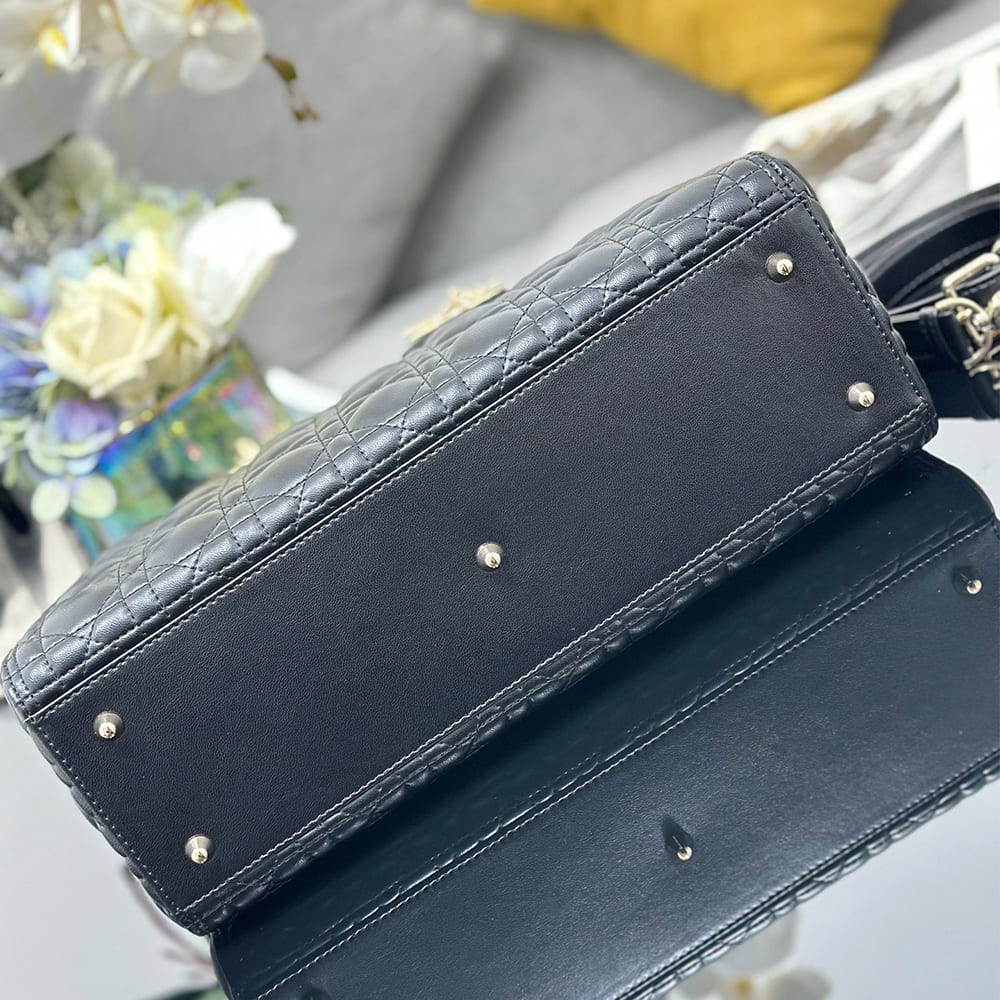 Dior Large Lady Dior Bag(HIGH-END GRADE)