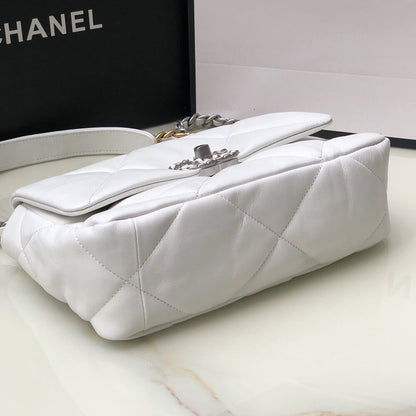 CHANEL 19 Handbag