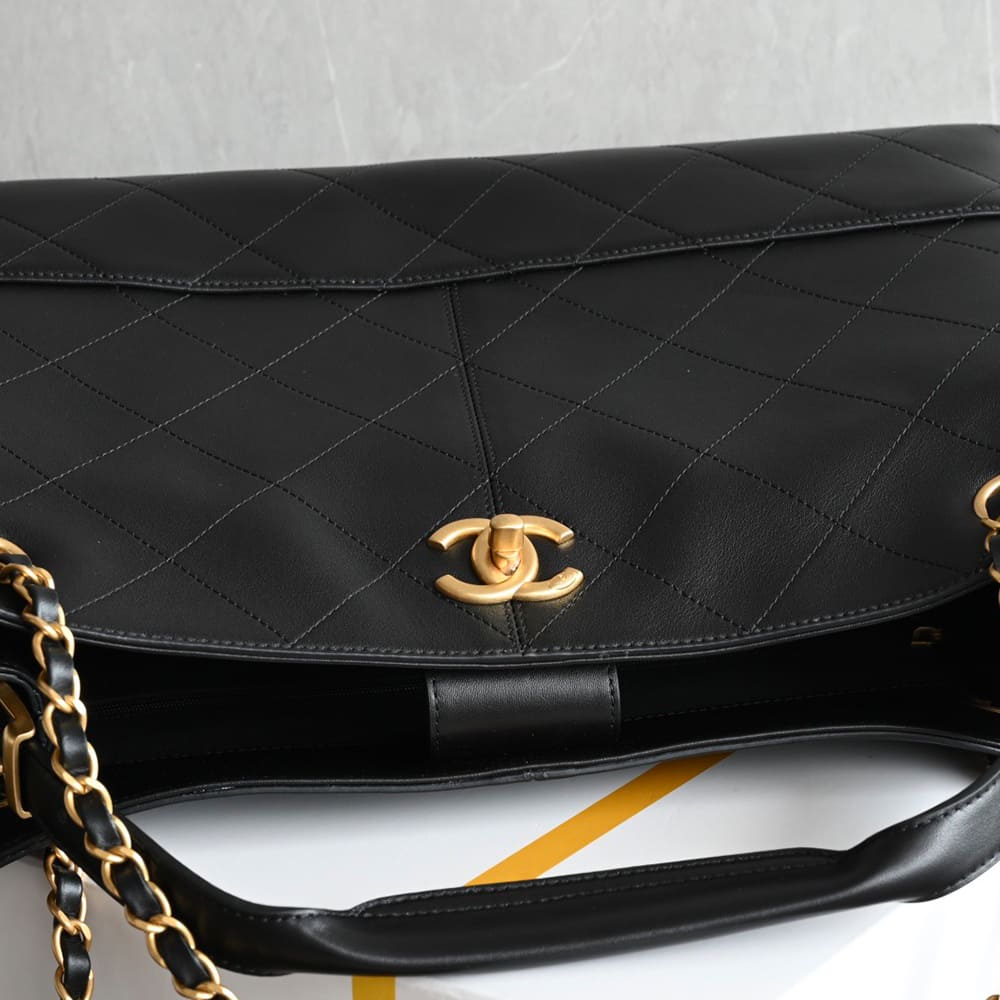 CHANEL Shopping Bag(HIGH-END GRADE)