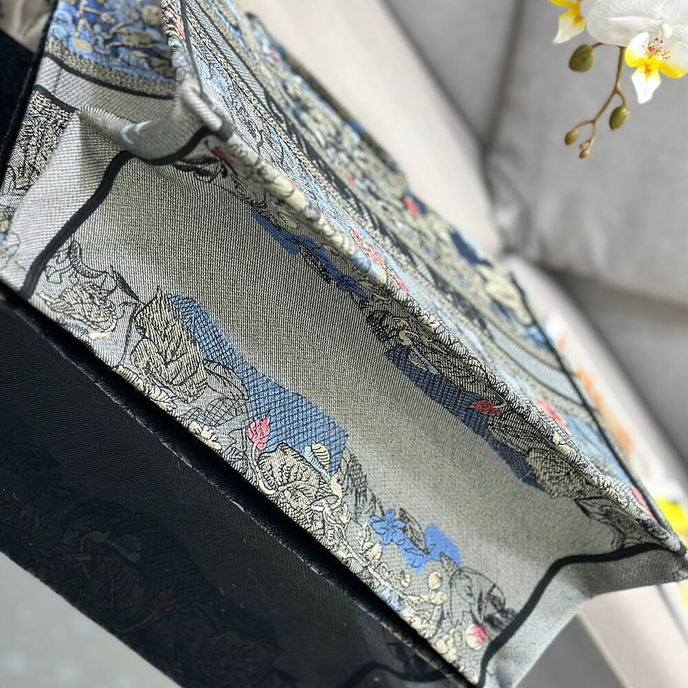 LARGE DIOR BOOK TOTE