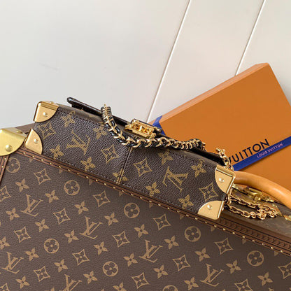 LV Trunkie East West(HIGH-END GRADE)