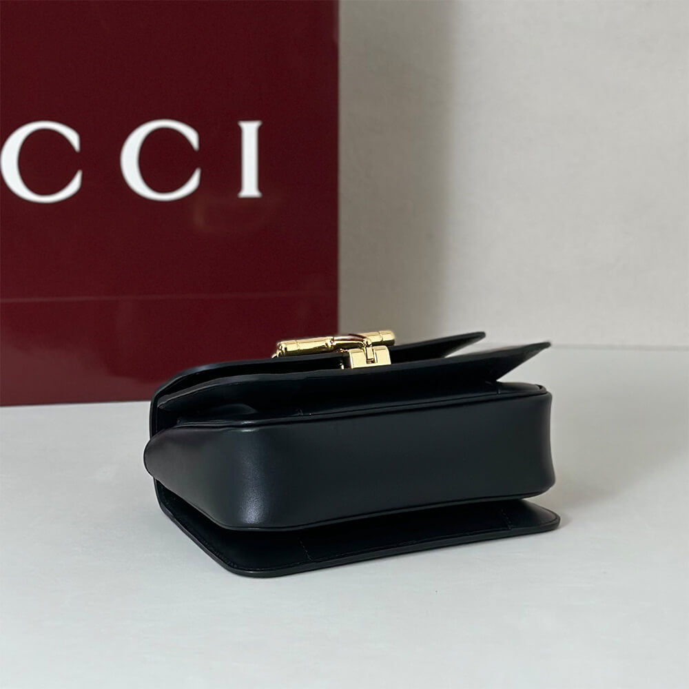 Gucci Siena small top handle bag(HIGH-END GRADE)