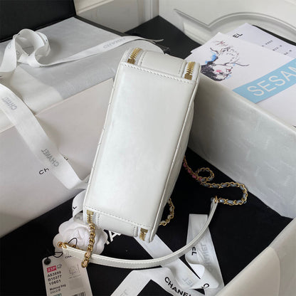 CHANEL VANITY CASE