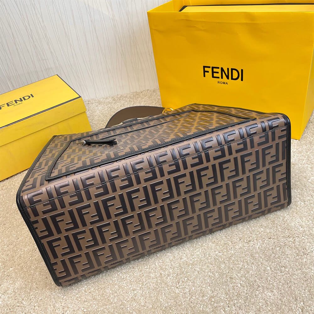 Fendi Medium Runaway Shopper Bag