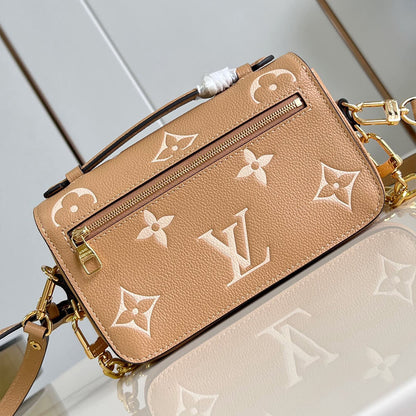 LV Pochette Metis East West