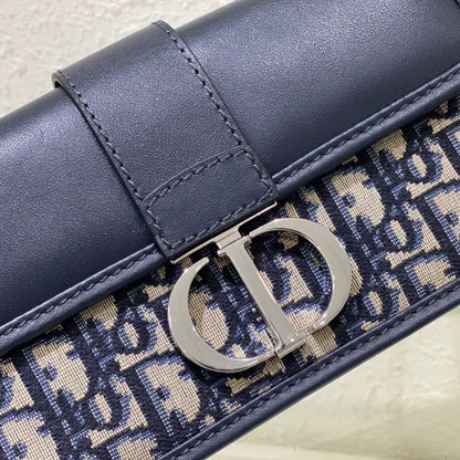 Dior 30 Montaigne East-West Bag with Chain