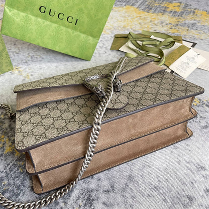 GG Supreme Medium Dionysus Shoulder Bag