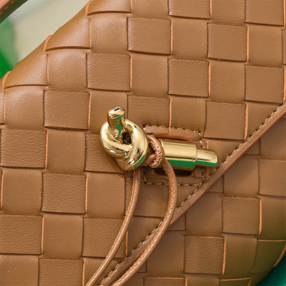 Bottega Veneta Andiamo Clutch(HIGH-END GRADE)