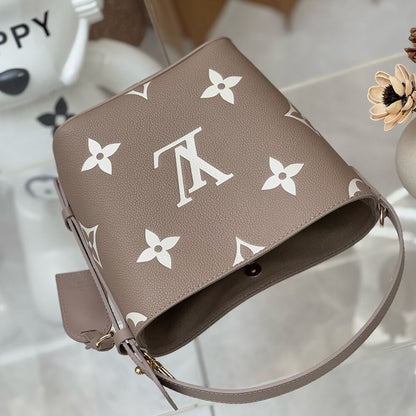 LV All In BB
