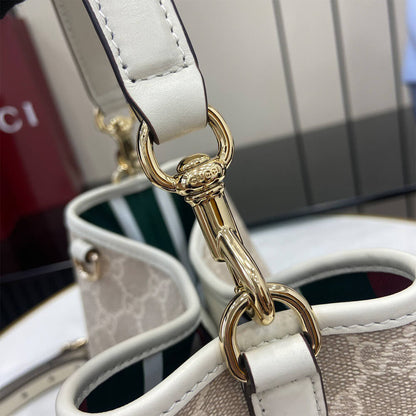 GG Emblem mini bucket bag