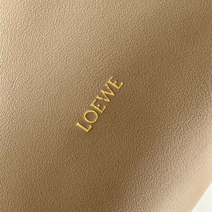 Loewe Mini Flamenco clutch in nappa calfskin(HIGH-END GRADE)
