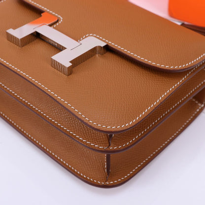 Hermes Constance 18