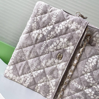 Chanel Coco Beach Shopping Bag(high-end grade)