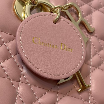 Dior Large Lady Dior Bag(HIGH-END GRADE)