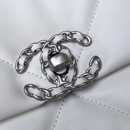 CHANEL 19 Handbag