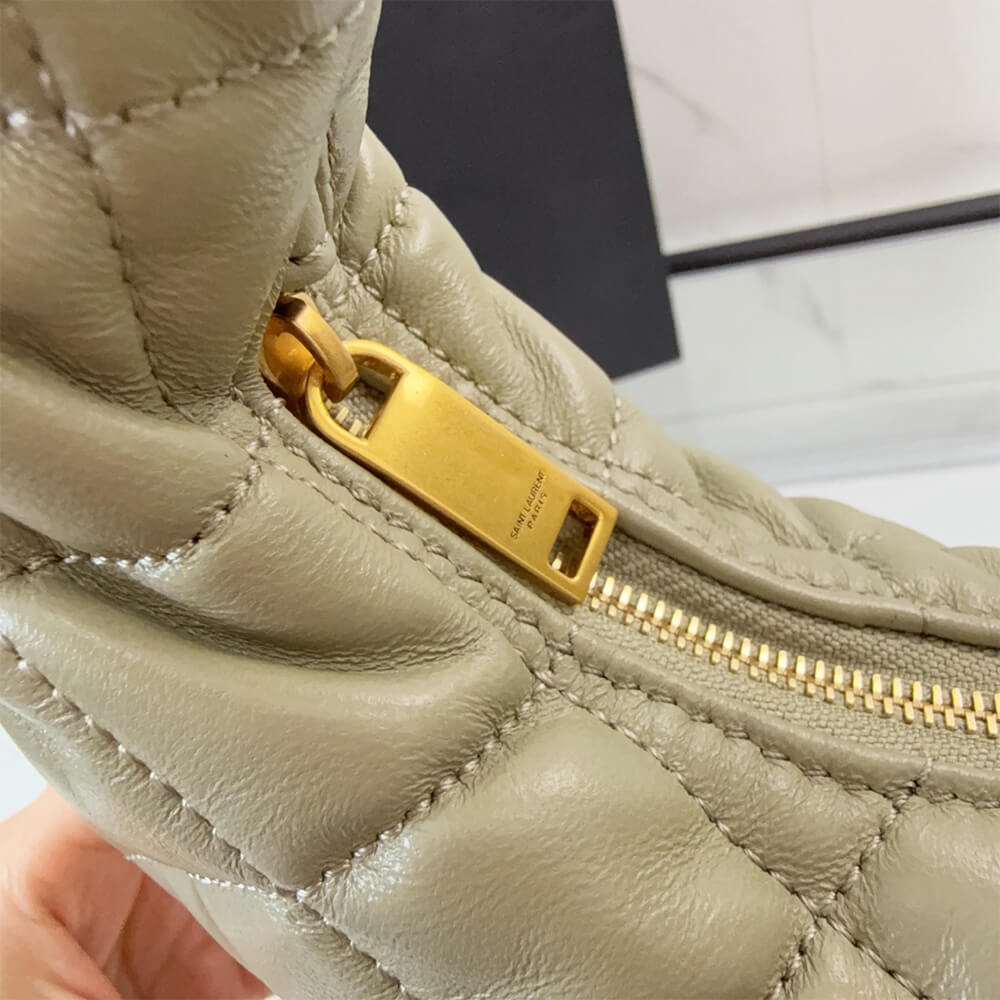 YSL ICARINO in quilted nappa(HIGH-END GRADE)