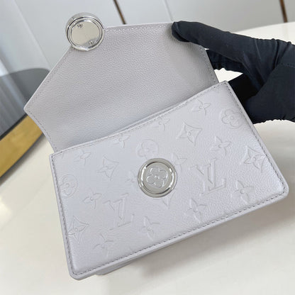 LV Wallet On Chain Rosy
